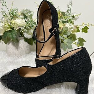 Elegant Black Women's Shoes